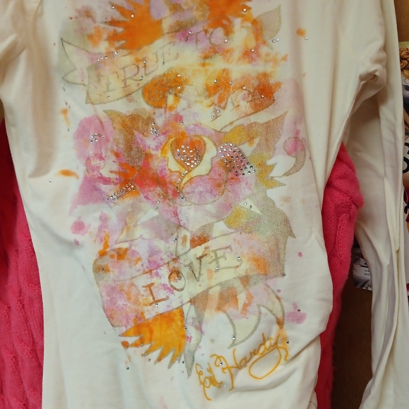 Ed Hardy Cream Long Sleeve Women's Top - Picture 2 of 7